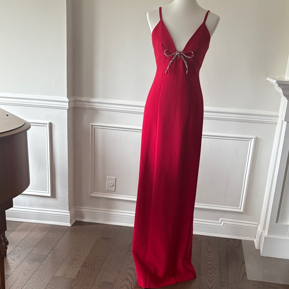 Adele Gown in Warm Cranberry
Cinq a Sept